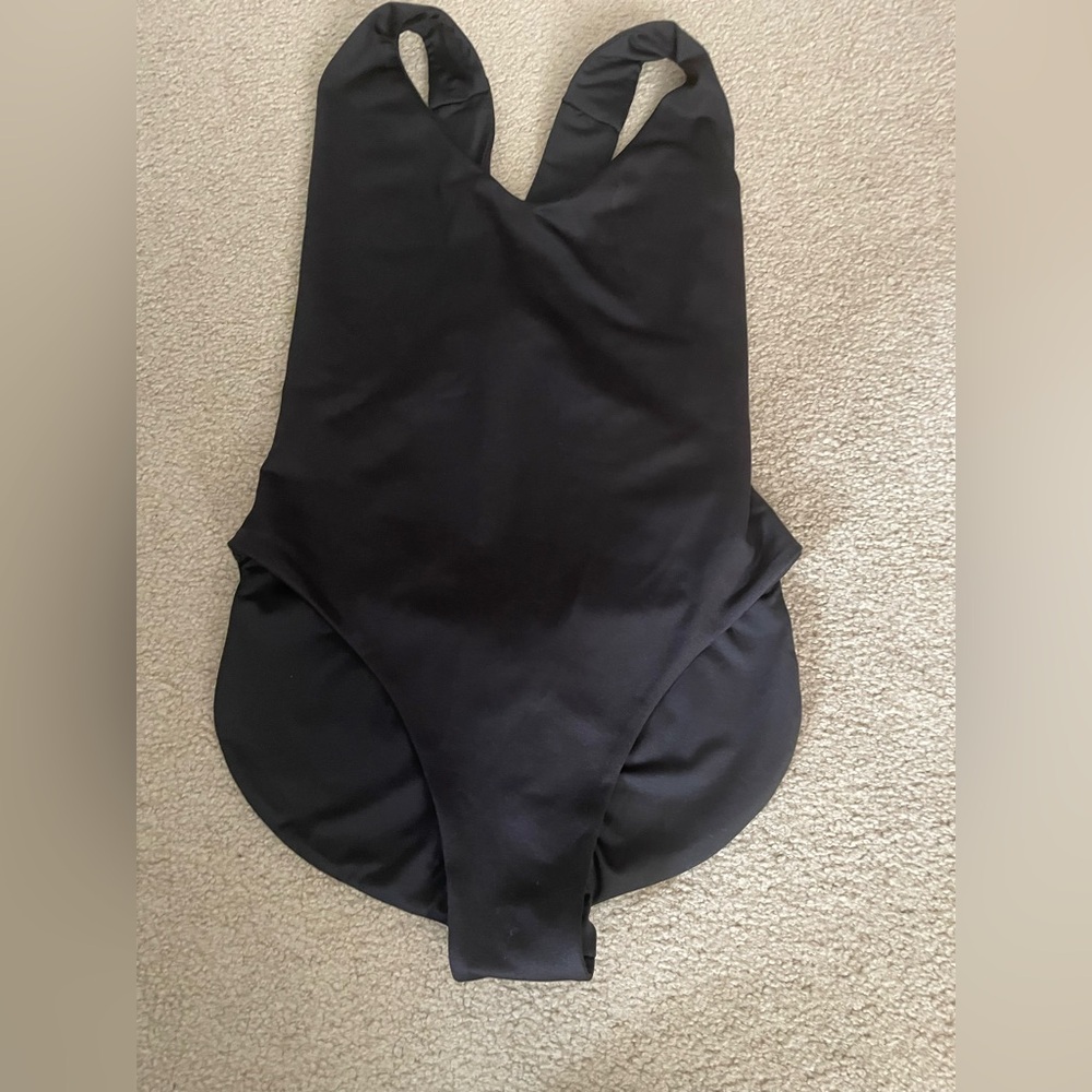 Londre Women's One Piece Swimsuit